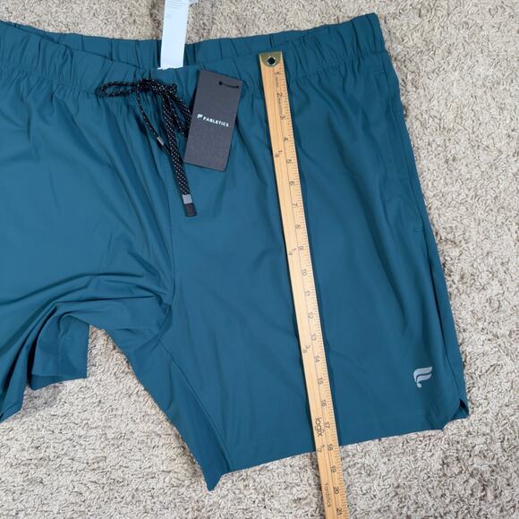 NEW FABLETICS 'The One' Mens Athletic Shorts 2XL Green 7" Lined Gym Workout NWT - Picture 5 of 7